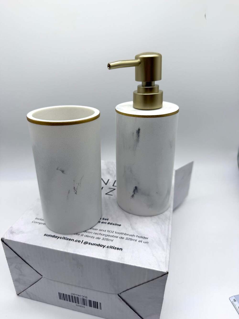 Sunday Citizen Resin Bath Set Marble Look Gold Soap Dispenser Toothbrush Holder
